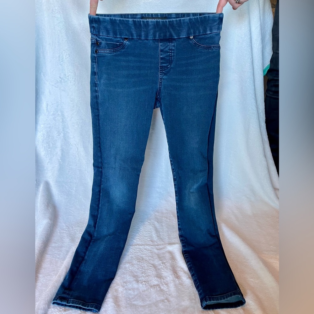 Liverpool Women's Sienna Legging Pull-On Denim Jean